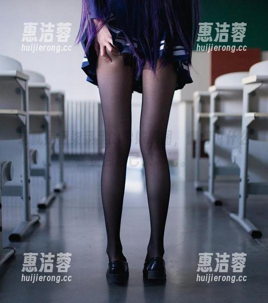 这就是翎柒菜菜的学妹原图，懒得说什么，资源自己来拿吧。