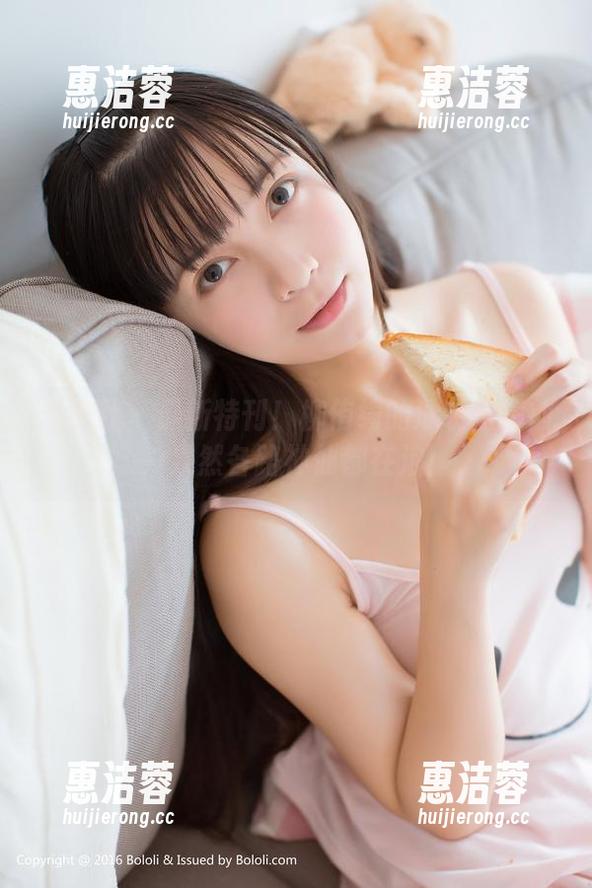 菠萝社 - 最新特刊！柳侑绮的泳装玉藻前，果然各路神仙都在浪！