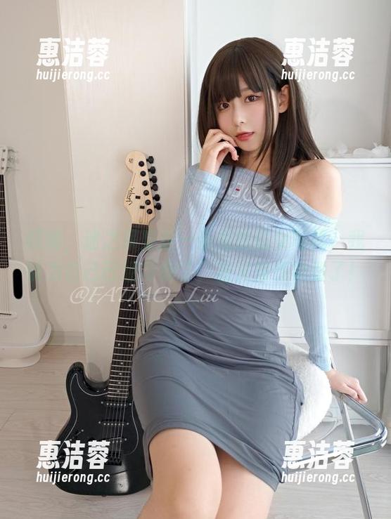 哎呦，迷之呆梨这一系列修道女写真，我以为自己已经习惯了，但又被惊艳到了！