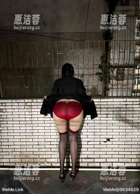 迷人的五姨太 微密圈 - 迷人的五姨太带你飞,一路赛道原图直至心潮难平!
