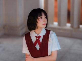 阿包也是兔娘再次发力的04月舰长合集《明日香》，这真的是在挑衅我的视力啊，有点上头。