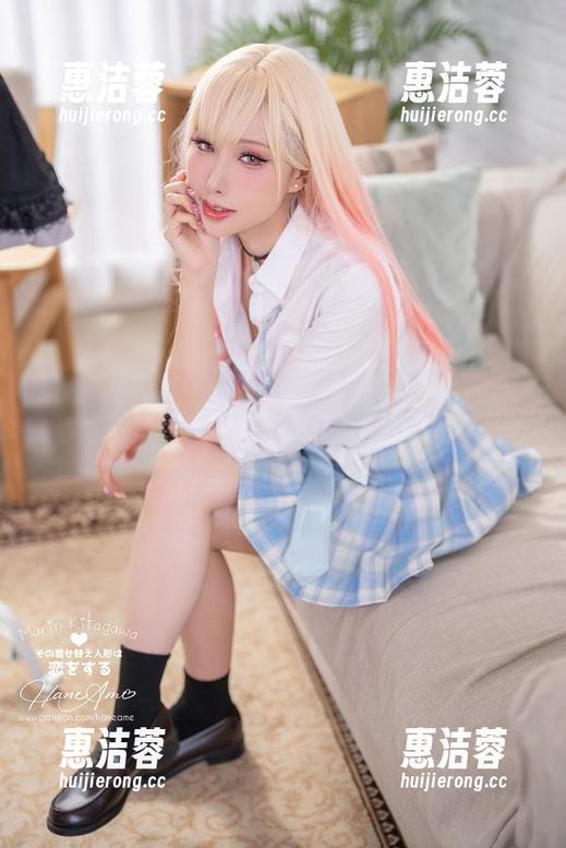 私拍图包：雨波HaneAme穿上毛衣的时刻，你会想起谁呢？