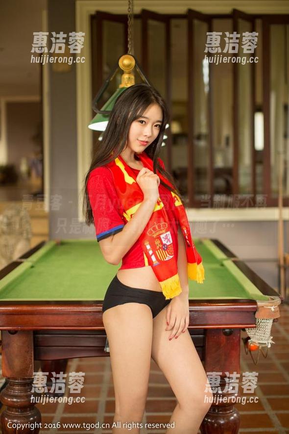 青豆客 - 伍月yuer的图库：当制服不再只是制服，真的是太有趣了…