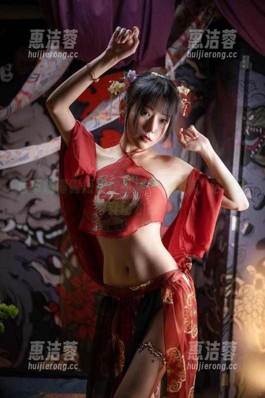 香草喵露露短裙作品集——好嘛，这裙子得穿动才行。